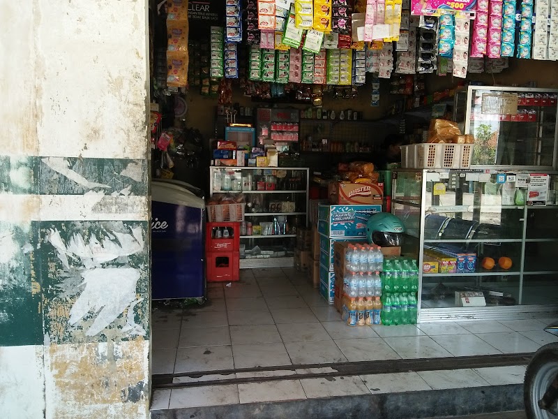 Toko Tunas Jaya: Jantung Belanja Cilacap yang Selalu Ada